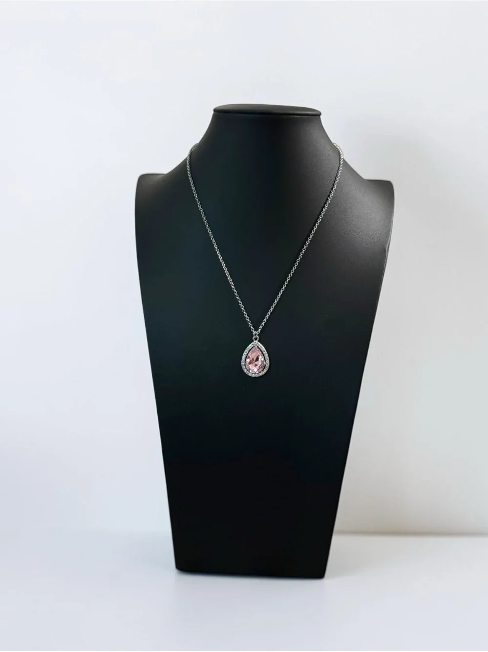 Lot Of 4 ChunkyCrystal boho bib $ pendent necklaces